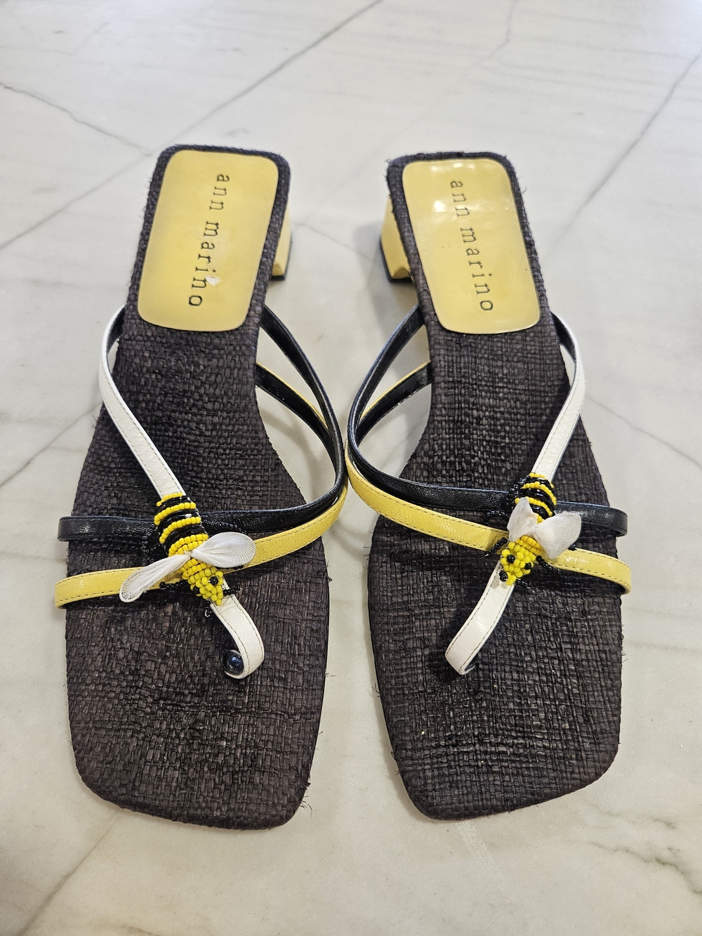 Vintage Y2K Ann Marino Beaded Bumblebee Strappy Slide Sandals - Square Toe